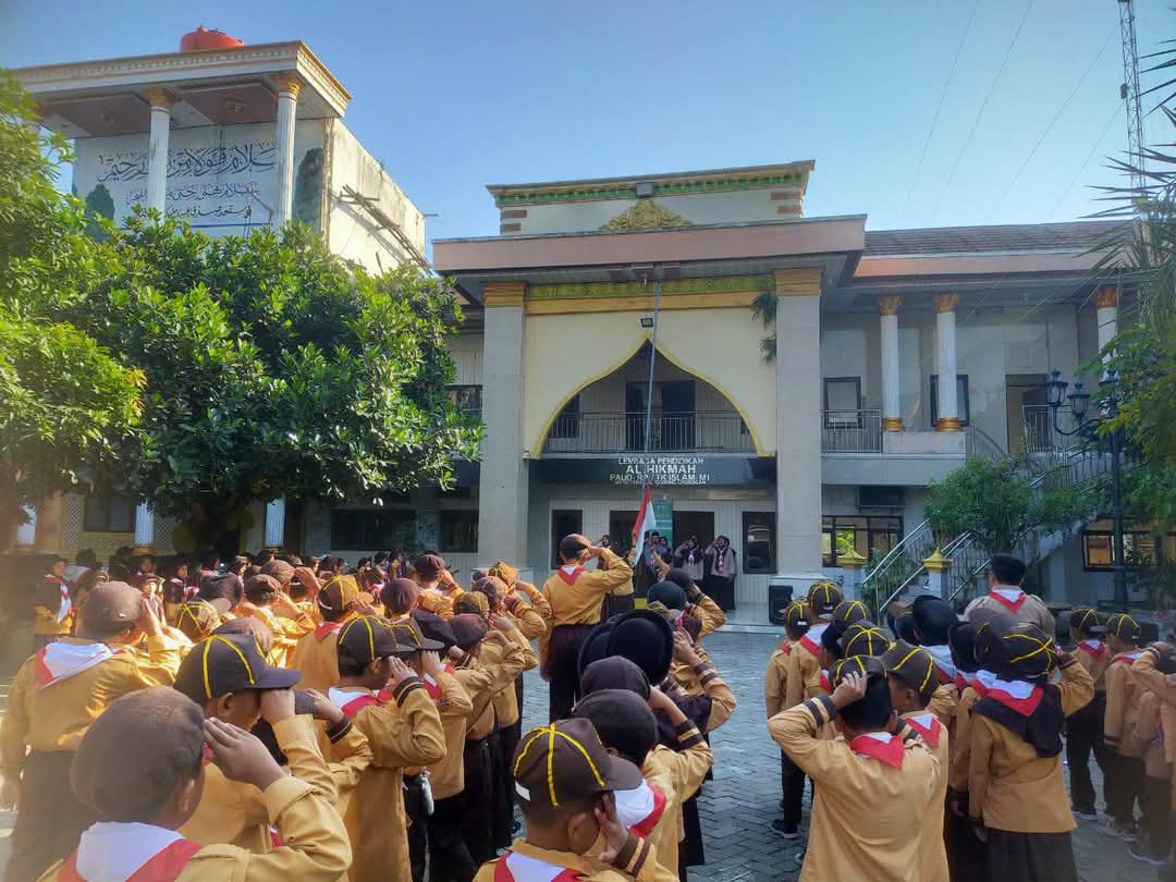 Tips untuk orang tua untuk mendidik anak di era digital